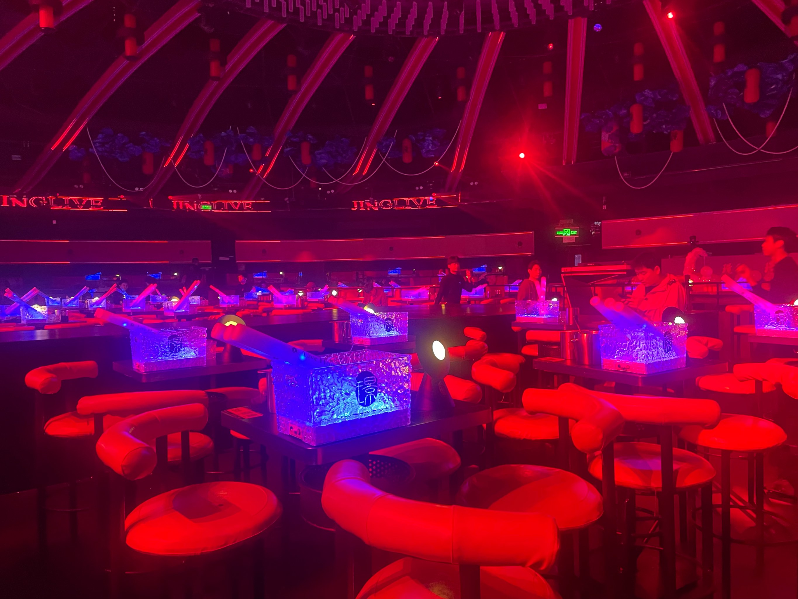 大兴安岭商务ktv多少钱一个小时-松岭区ktv预订